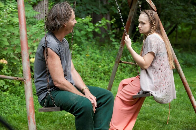 Ben Mendelsohn and Jemima Kirke – Bild: Turner /​ (C) 2013 HOME BOX OFFICE, INC. ALL RIGHTS RESERVED.