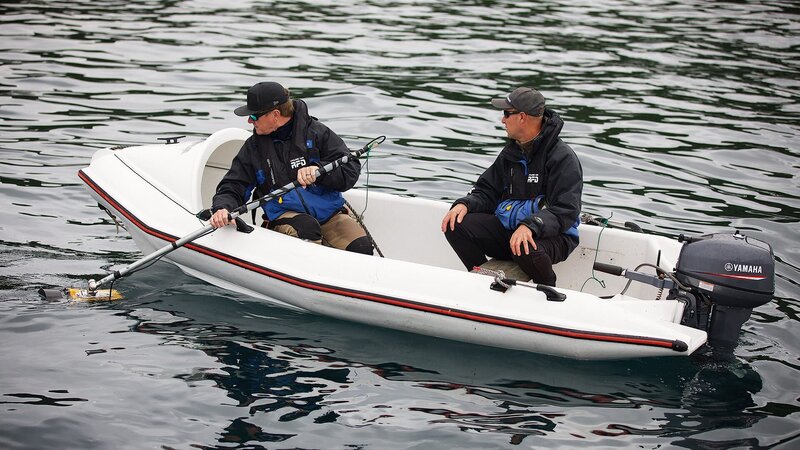 Plettenberg Bay, South Africa: Since aggressive orcas have driven the great white shark population from their usual hunting grounds, a new shark hot spot seems to be establishing itself here – around 200 km west of Port Elizabeth. – Bild: Discovery Channel