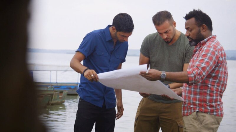 Justin Fornal and Emiliano Ruprah want to find the fabled Ark of the Covenant! Can an old biblical map provide the decisive indication of the whereabouts of the divine relic? – Bild: Discovery Channel