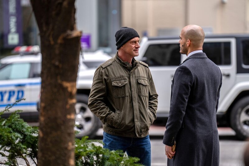 Pictured: (l-r) Chris Meloni as Det. Elliot Stabler, Sebastian Arroyo as Jessie Santos – Bild: Universal Television LLC