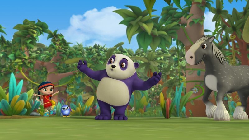 Wissper – Panda in Not – Heute schickt der magische Kompass Wissper einen Hilferuf von ihrem Freund Dan. Der sonst so gelassene Panda ist ziemlich aufgeregt und auch ungewöhnlich grummelig. Und das ist kein Wunder, denn Dan sitzt in einem tiefen Erdloch fest – und das mit leerem Magen! Wissper beschließt, erst einmal Dans Hunger zu stillen, bevor sie sich überlegt, wie sie den Freund aus dem Loch befreien kann. – Bild: ORF/​STUDIO 100 MEDIA