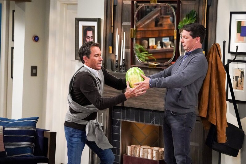 Will Truman (Eric McCormack, l.); Jack McFarland (Sean Hayes, r.) – Bild: 2019 NBCUniversal Media, LLC /​ Chris Haston
