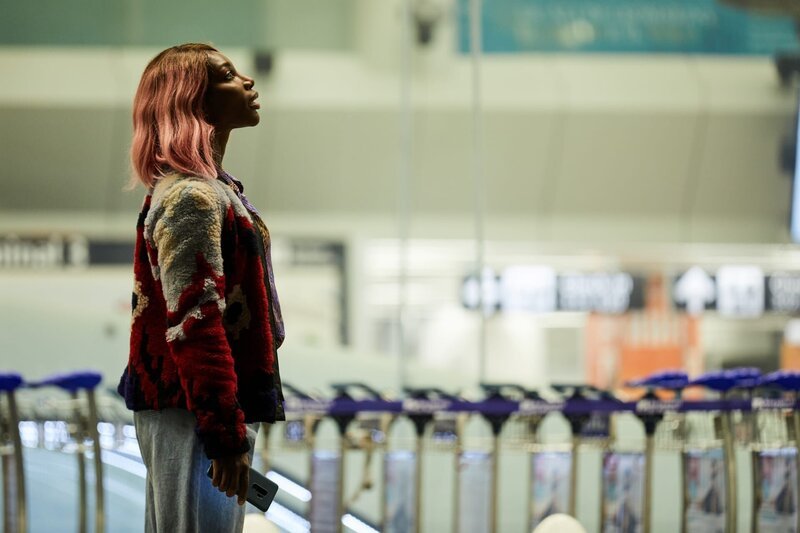 Michaela Coel als Arabella – Bild: HBO /​ Die Verwendung ist nur bei redaktioneller Berichterstattung im Rahmen einer Programmankündigung ab 2 Monate vor der ersten Auss /​ © Home Box Office, Inc. All rights reserved. HBO® and all related programs are the property of Home  …