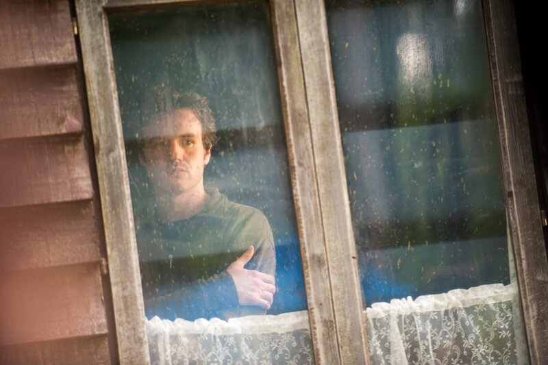 Jamie Thomas King (Steven Featherstone). – Bild: ORF/​Telemünchen/​Christophe Olinger