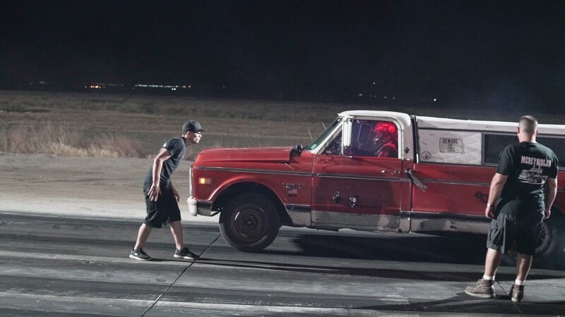 Farmtruck performs a burnout – Bild: Discovery Channel /​ Discovery Communications, LLC