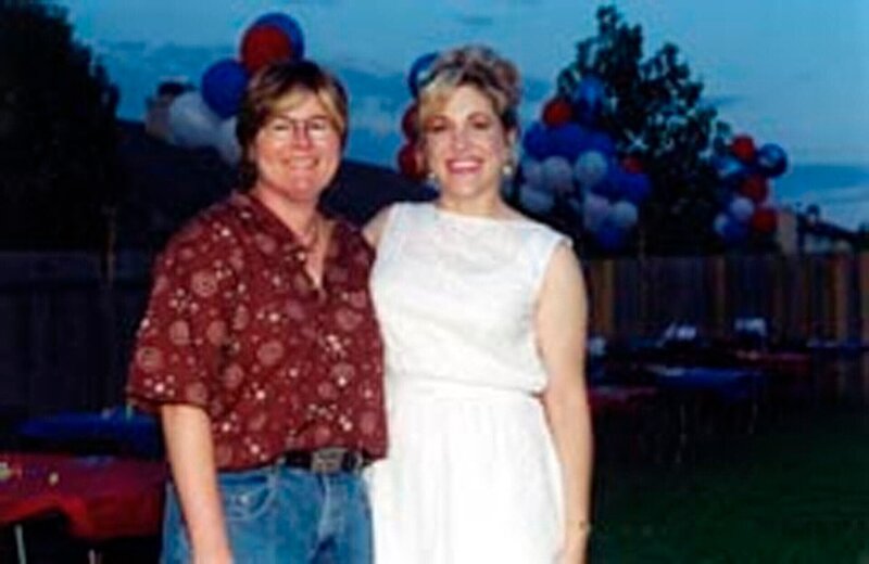 Celeste Beard Johnson (r.) – Bild: box /​ © Crime + Investigation /​ A+E Networks