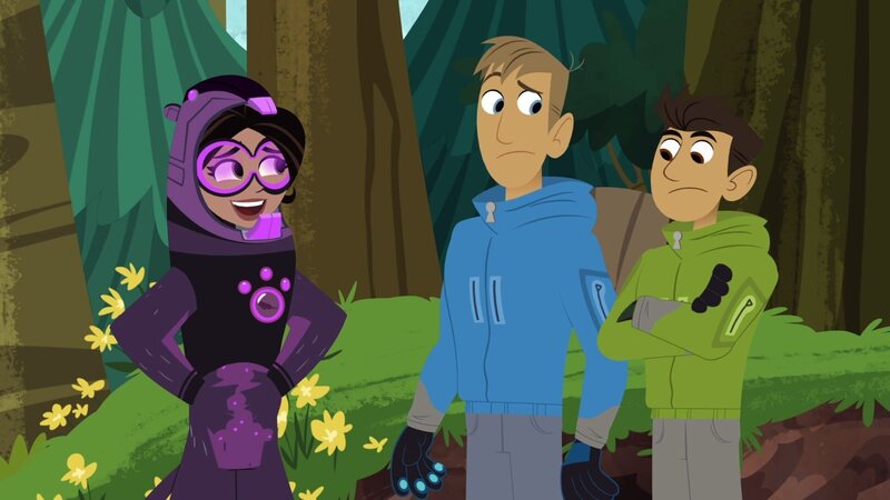 Stella hat einen Wild Power Anzug erfunden und möchte, dass Chris (Mi.) und Martin diesen testen. Die zwei haben allerdings überhaupt keine Lust als Versuchskaninchen herhalten zu müssen. – Bild: SUPER RTL