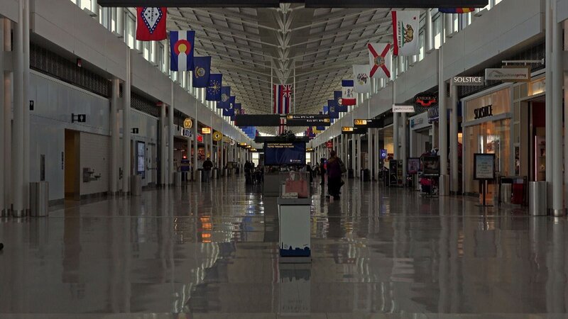 Flughafen – Bild: Crime + Investigation /​ A+E Networks