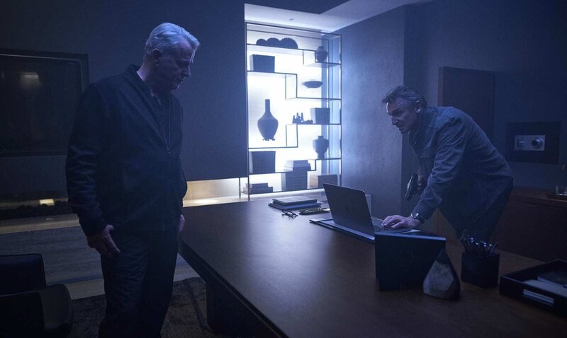 Travis Block (Liam Neeson, r.) – Bild: BEN KING PHOTOGRAPHER