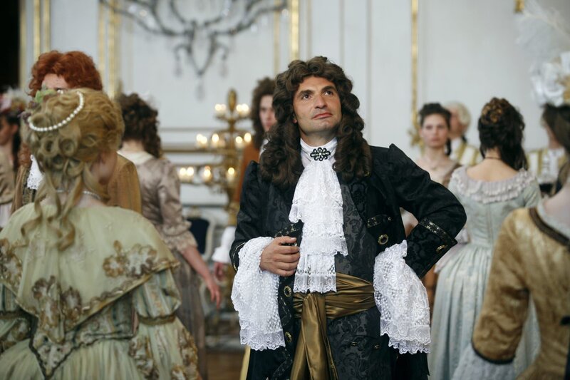 Friedrich August I. von Sachsen – genannt August der Starke – (Jiri Machacek) gilt als eine der schillerndsten Figuren h?fischer Prachtentfaltung des ausgehenden 17. und beginnenden 18. Jahrhunderts. – Bild: ZDF/​Alzbeta Jungrová