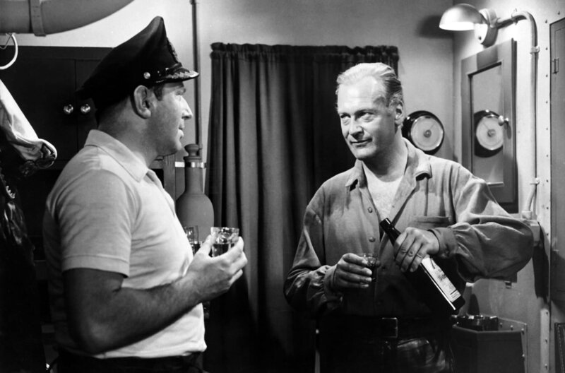 Duell im Atlantik – Bild: 1957 Twentieth Century Fox Film Corporation (renewed 1985)