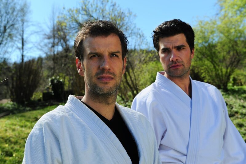 Nils (Florian Stadler, l.); Konstantin (Moritz Tittel, r.) – Bild: ARD /​ Ann Paur