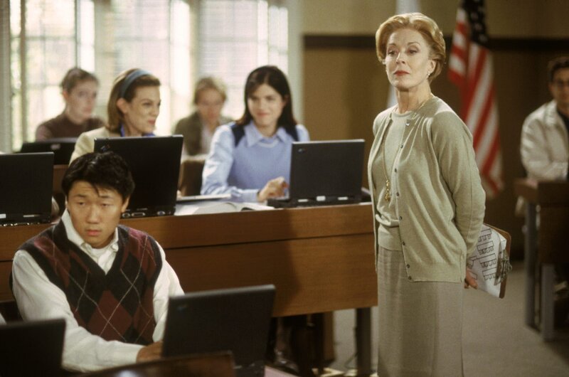 Professor Stromwell (Holland Taylor, re.) – Bild: METRO-GOLDWYN-MAYER PICTURES INC. Professor Stromwell (Holland Taylor, re.) – Bild: METRO-GOLDWYN-MAYER PICTURES INC.