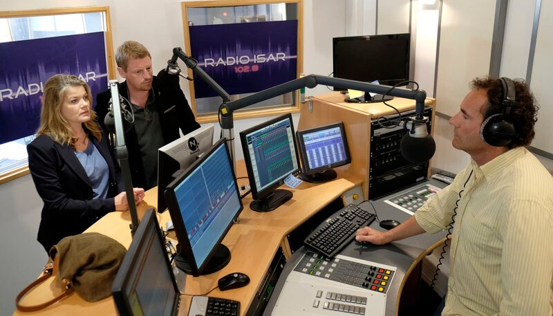 Frau Pfarrer & Herr Priester – Bild: ARD Degeto/​Erika Hauri