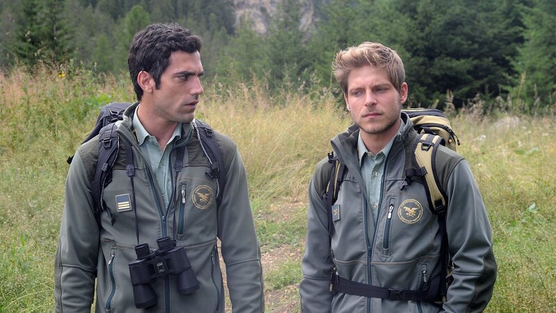 Tommaso Belli (Tommaso Ramenghi, l.); Giorgio (Gabriele Rossi, r.) – Bild: Lux Vide s.p.a Beta Film GmbH