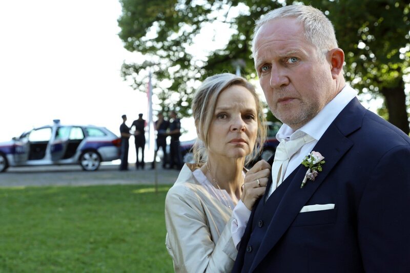 Im Bild: Sissy Höfferer (Johanna Höflinger), Harald Krassnitzer (Erich Höflinger). – Bild: ORF 1