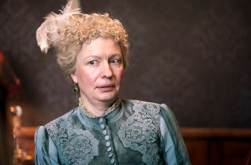 Adelheid (Antje Widdra) – Bild: WDR/​BBC Studios/​Frank Dicks