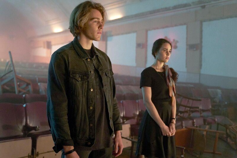 Nate Macauley (Cooper van Grootel), Bronwyn Rojas (Marianly Tejada) – Bild: RTL /​ © 2021 Universal Content Productions LLC