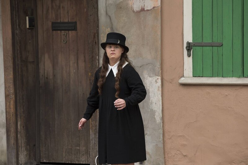 Dank ihrer ganz besonderen Gabe macht Nan (Jamie Brewer) eine Entdeckung, die die Hexenwelt verändert … – Bild: Fox and its related entities