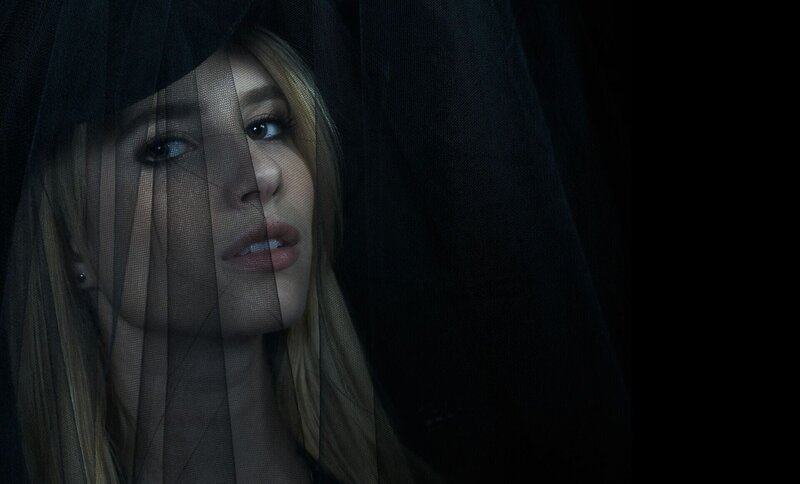 (3. Staffel) – Im Zirkel der Hexen kann Madison Montgomery (Emma Roberts) ihre Macht schnell ausbauen. Wird ihr genau das zum Verhängnis? – Bild: ProSieben Fun
