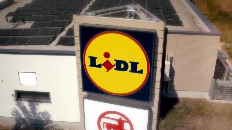 Lidl-Logo. – Bild: ORF/Bavaria Lidl-Logo. – Bild: ORF/Bavaria