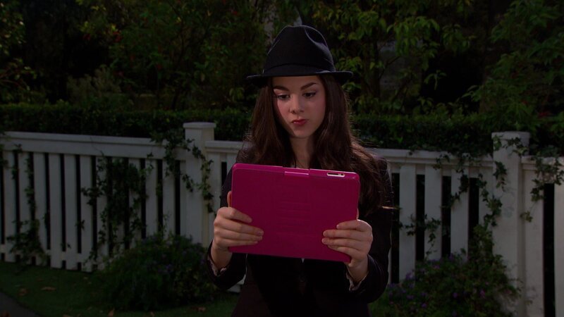 Phoebe Thunderman (Kira Kosarin) – Bild: ViacomCBS
