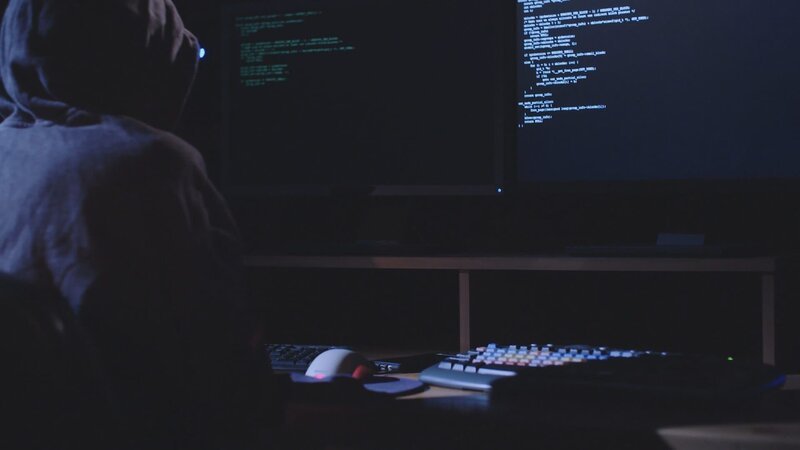 Der Hackerangriff im Jahr 2020 auf das Unternehmen SolarWinds in den USA gilt als der größte Hack seit Jahren. SolarWinds ist ein börsennotiertes Unternehmen mit Sitz in Texas. – Bild: Off the Fence BV/​ WeltN