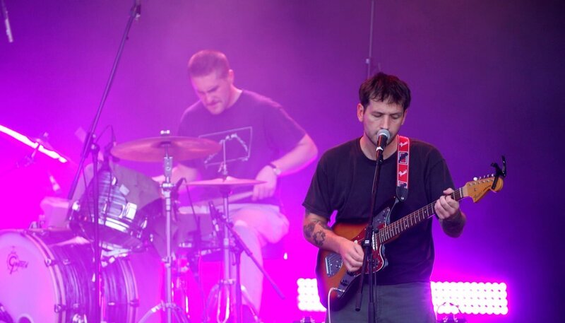 Far Caspian beim Obstwiesenfestival 2023 in Dornstadt bei Ulm. – Bild: BR /​ ZDF