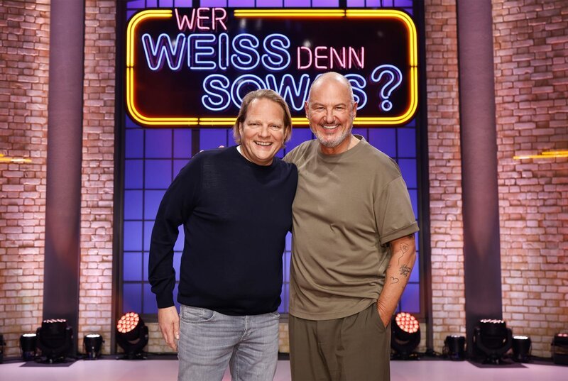 Die Kandidaten der Sendung: Der Koch, Fernsehmoderator und Gastronom, Björn Freitag (l.) und der Fernsehkoch, Gastronom und Unternehmer Frank Rosin (r.). – Bild: ARD/​Morris Mac Matzen