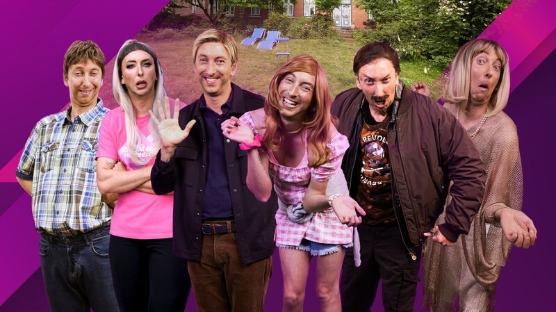 Sechs Singles (alle gespielt von Torge Oelrich) ziehen ins „Camp of Love“, um ihre Beziehungsfähigkeit auf die Probe zu stellen. Von links: Sören (kurze, braune Haare, kariertes Hemd), Susi (lange, blonde Haare, pinkfarbenes Shirt), Malte (kurze blonde Haare, schwarzes Hemd), Lisa (lange, rote Haare, pink-gemustertes Top), Harald (braune Haare zum Zopf, braune Bomberjacke), Susanne (blonde Bob-Frisur, transparentes Kleid) – Bild: ZDF und Andrea Kueppers
