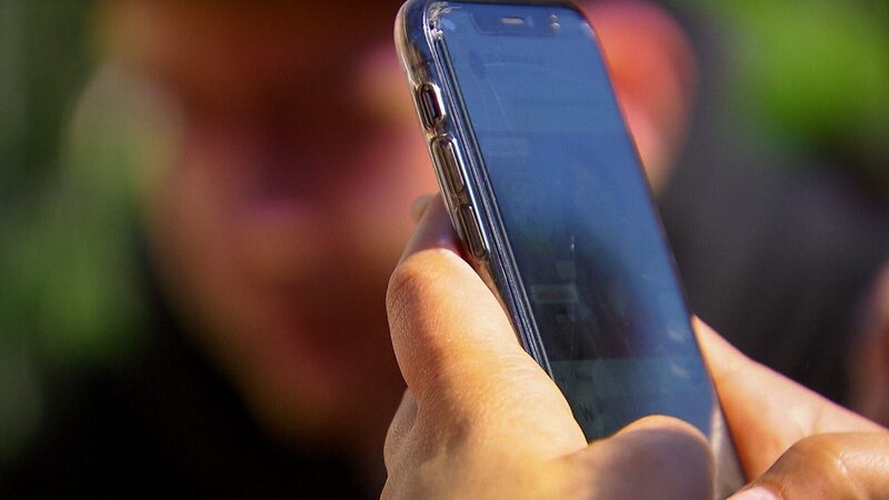 Generation Chatbot: Die Schule und das Handy – Bild: ORF/​RAUM.FILM