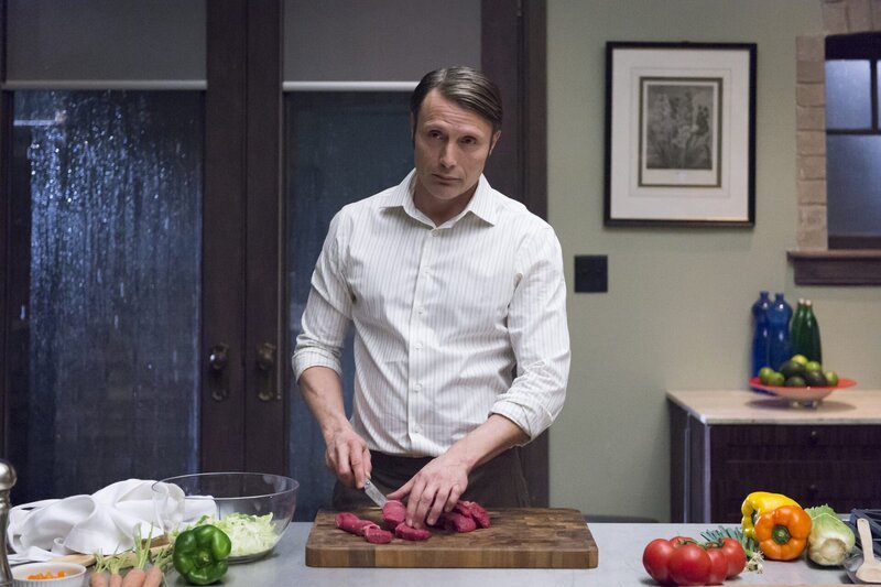 Um seine Ziele zu erreichen, sind Hannibal (Mads Mikkelsen) keinerlei Grenzen gesetzt … – Bild: NBCUniversal Media, LLC / Brooke Palmer Um seine Ziele zu erreichen, sind Hannibal (Mads Mikkelsen) keinerlei Grenzen gesetzt … – Bild: NBCUniversal Media, LLC / Brooke Palmer