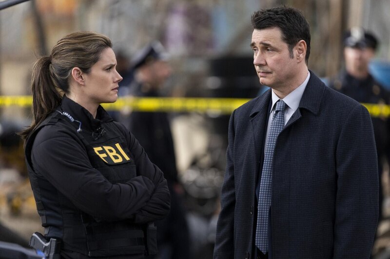 FBI Special Agent Maggie Bell (Missy Peregrym, l.); Detective Nick Zito (Adam Ferrara, r.) – Bild: CBS Broadcasting, Inc.