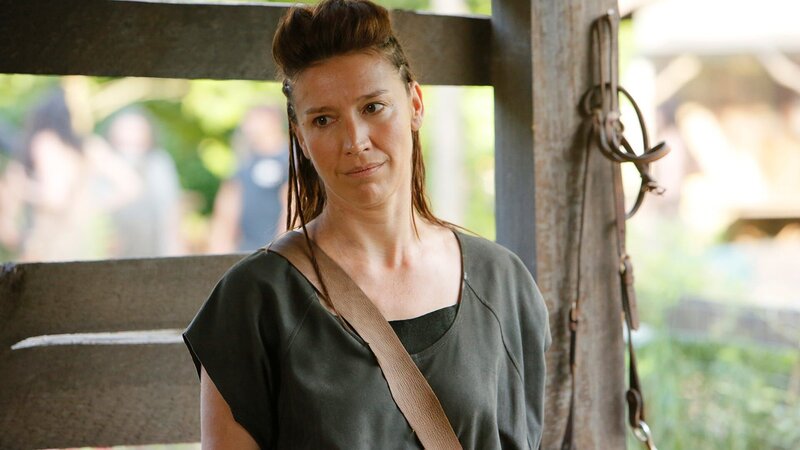 Moregon ( Louise Barnes ) – Bild: AXN Black