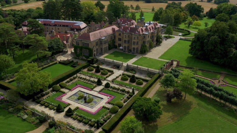König Wilhelms Umverteilung Englands war so effektiv, dass noch heute ein großer Teil Großbritanniens einer Handvoll Superreicher gehört. Zahlreiche Herrenhäuser und Schlösser werden von Generation zu Generation innerhalb wohlhabender Familien weitergegeben. – Bild: WeltN24 GmbH
