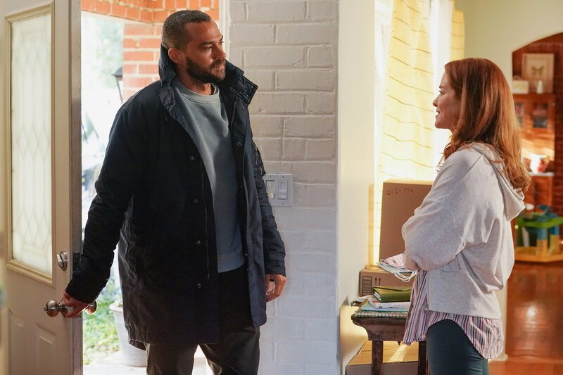 Grey’s Anatomy Staffel 17 Folge 14 Jesse Williams als Dr. Jackson Avery, Sarah Drew als Dr. April Kepner SRF/​ABC Studios – Bild: SF2