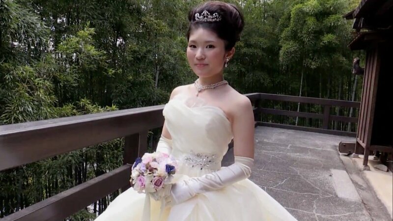 Einmal Braut sein trotz fehlendem Ehepartner: Sogenannte Solo-Hochzeiten sind in Japan gerade in Mode. – Bild: ZDF Einmal Braut sein trotz fehlendem Ehepartner: Sogenannte Solo-Hochzeiten sind in Japan gerade in Mode. – Bild: ZDF