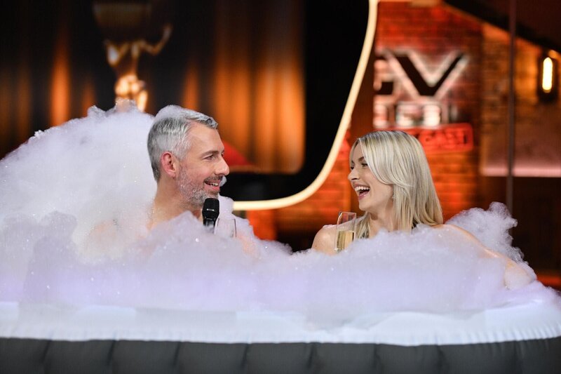 Sebastian Pufpaff (l.); Lena Gercke (r.) – Bild: Joyn /​ Steffen Z. Wolff
