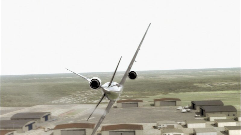 During take-off, the aircraft engine failed. Flight 191 loses control and smoke emerges from the plane shortly after leaving Chicago Airport. – Bild: NGC /​ 2012 Cineflix