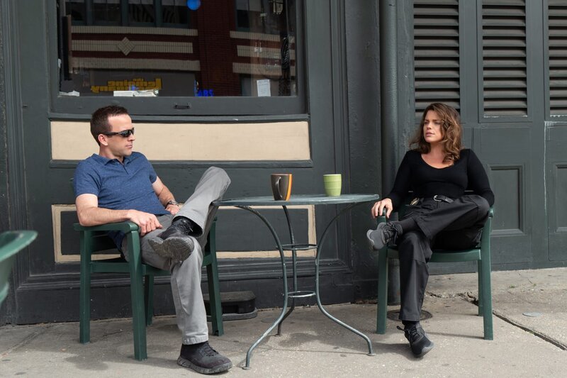 Special Agent Christopher LaSalle (Lucas Black, l.); FBI Special Agent Tammy Gregorio (Vanessa Ferlito, r.) – Bild: CBS Broadcasting Inc.