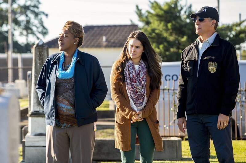 Laurel (Shanley Caswell, M.) – Bild: PLURIMEDIA (CBS Entertainment /​ Skip Bolen)