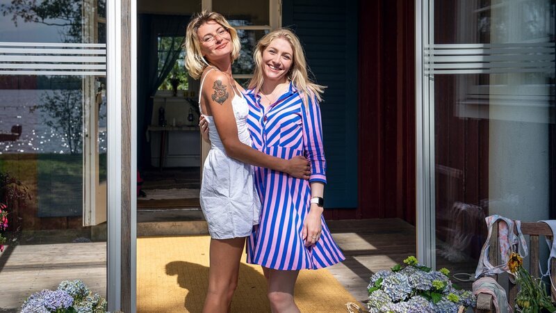 Alone Together Staffel 1 Aline und Jasmin – Bild: SRF