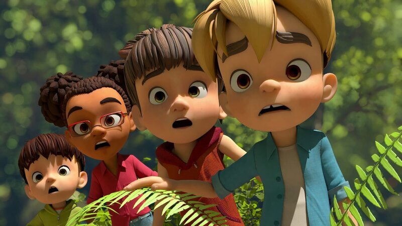 Kleiner Fuß, Lina, Bohnenstange und Raphael machen im tiefen Wald eine spannende Entdeckung. – Bild: ZDF/​La Station Animation