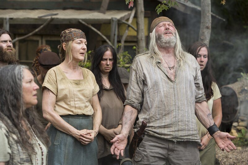 Tina Alexis Allen as Shurn, David Morse as Big Foster Farrell. – Bild: Sony Pictures Television Inc.