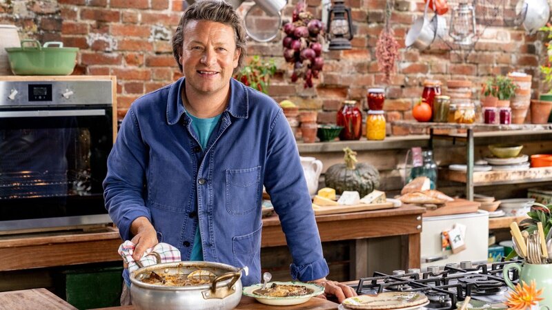 Jamie Oliver   +++ – Bild: RTL /​ 2023 Jamie Oliver Enterprises Ltd /​ Photographer Chris Terry