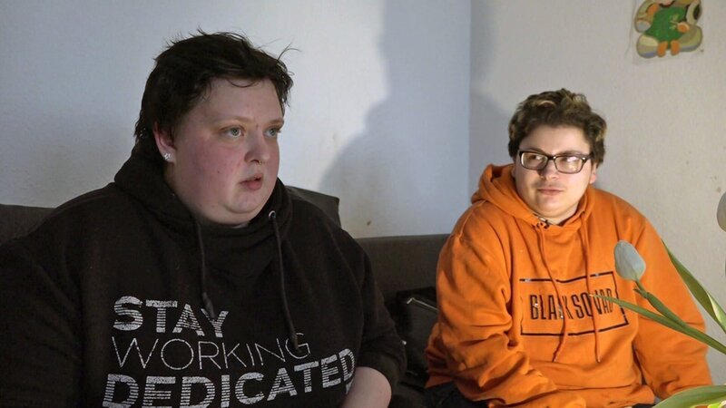Nach einem Jahr Ehe ziehen bei Jack und Kathleen trübe Wolken am Himmel auf. Die beiden sehen aufgrund der Differenzen keine andere Möglichkeit, als sich erst einmal zu trennen. – Bild: RTL Zwei