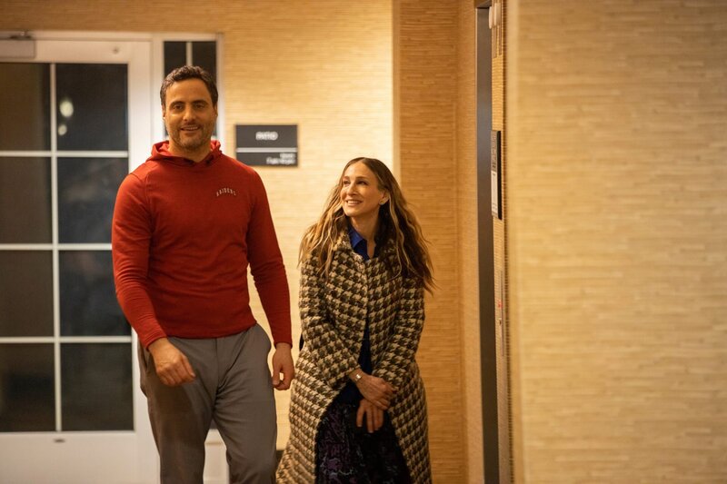 Jeremy (Dominic Fumusa) and Frances (Sarah Jessica Parker) – Bild: Home Box Office