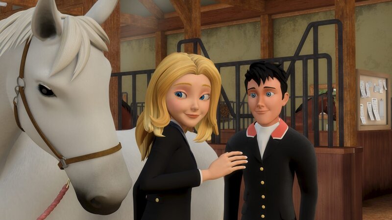 Irgendwie hat sich Stute Penny heute beim Turnier merkwürdig benommen. Selbst im Stall versucht sie Aufmerksamkeit von Wendy, die sich gerade mit Jerry unterhält, zu bekommen. – Bild: ZDF/​Wendy and Associated Characters