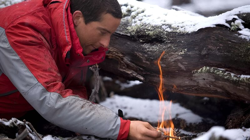 Bear Grylls filming Man Vs. Wild. Patagonia, Argentina – Bild: DCI