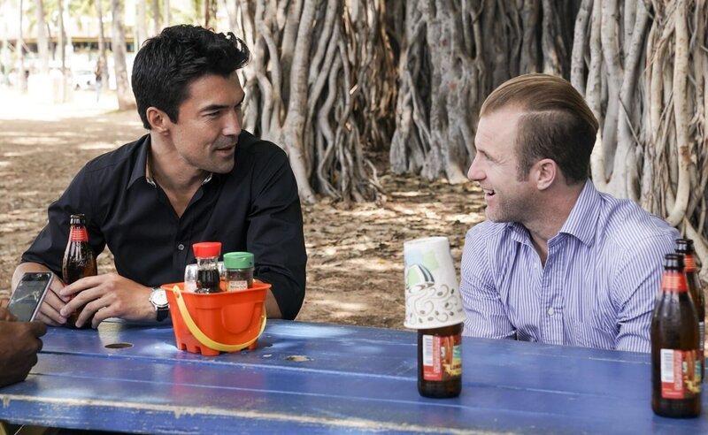 L-R: Adam Noshimuri (Ian Anthony Dale); Danny Williams (Scott Caan) – Bild: PLURIMEDIA (CBS Broadcasting, Inc)